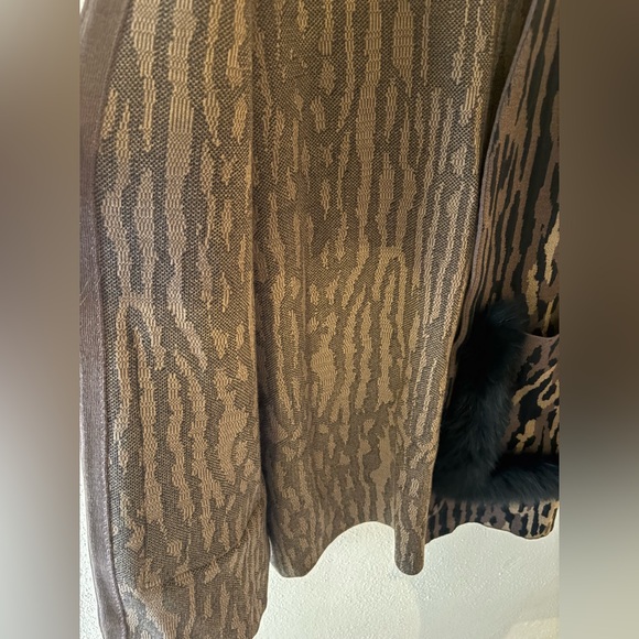 Kobi Halperin Brown Textured Knit Top, Furr SOFT fuzzy pockets - Picture 7 of 8